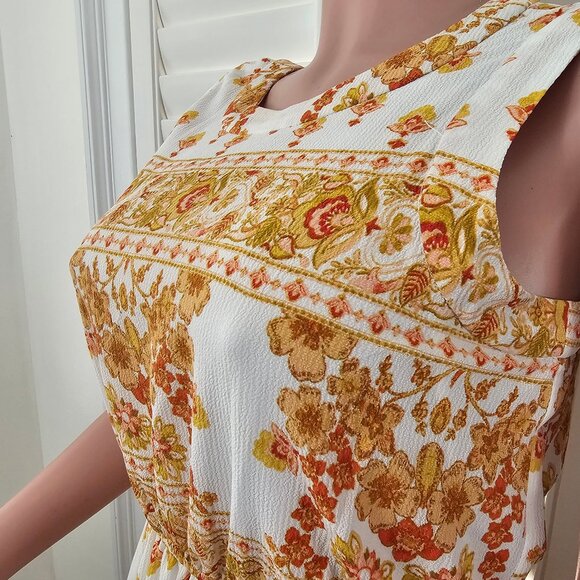 Violet Weeken Maxi Dress - Picture 5 of 13